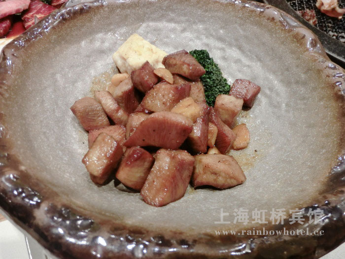幸正宗的碗和筷子